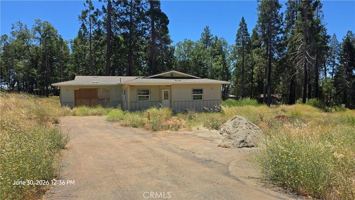 Property Photo: 13782 W Park CA 95954