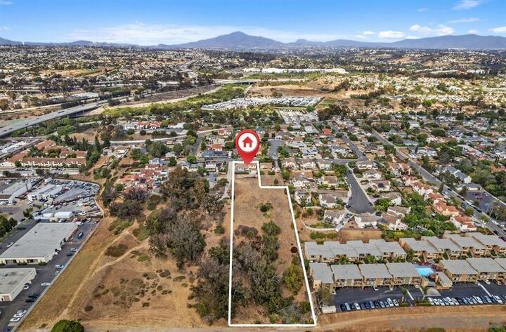 Property Photo:  160 N Del Mar  CA 91910 