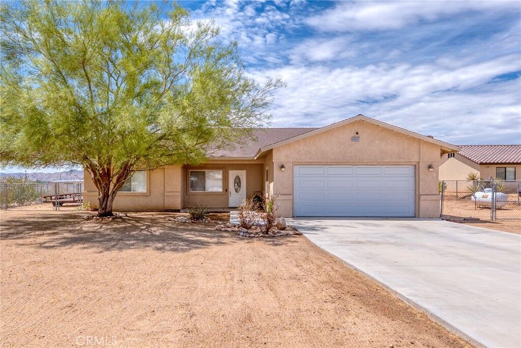 Property Photo:  58333 Campanula Street  CA 92284 