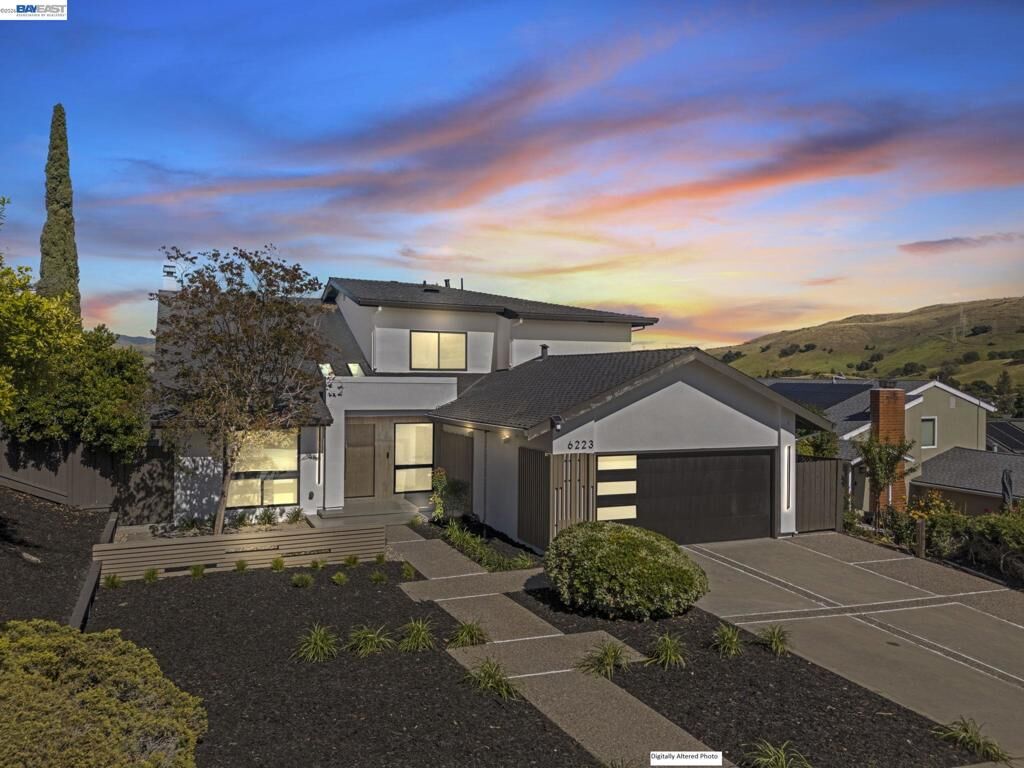 Property Photo: 6223 Valroy Dr CA 95123