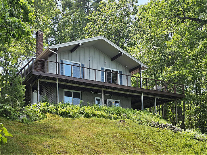 Property Photo:  190 Heath Road  ME 04551 