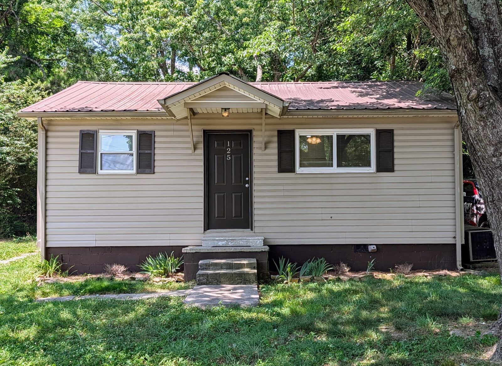 Property Photo:  125 Dixie Dr NE  TN 37323 