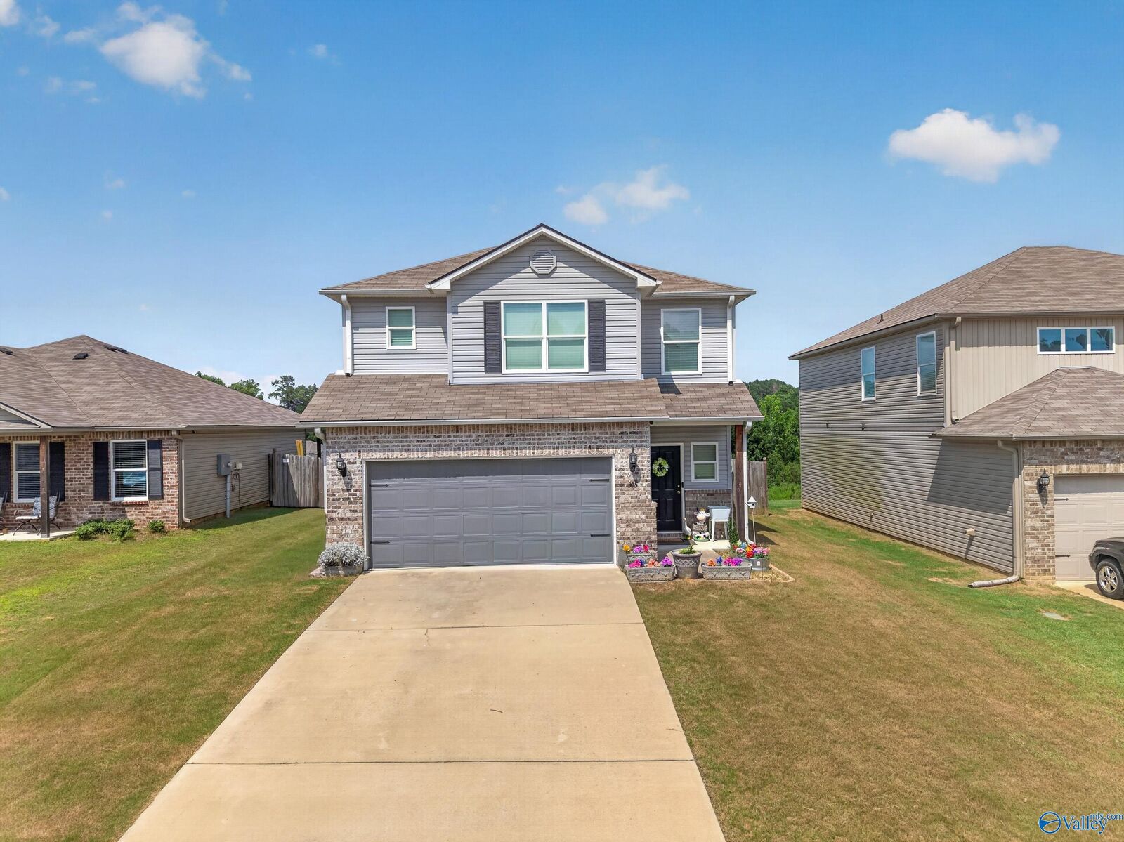 Property Photo: 375 Americana Drive AL 35120