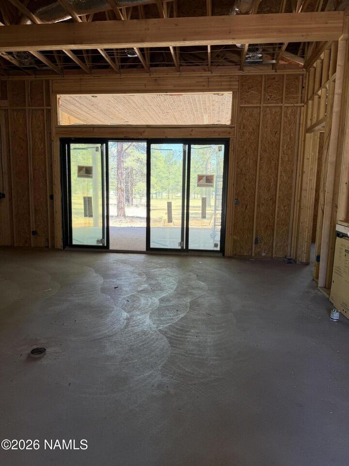 Property Photo:  467 S Highland Meadows Drive  AZ 86046 