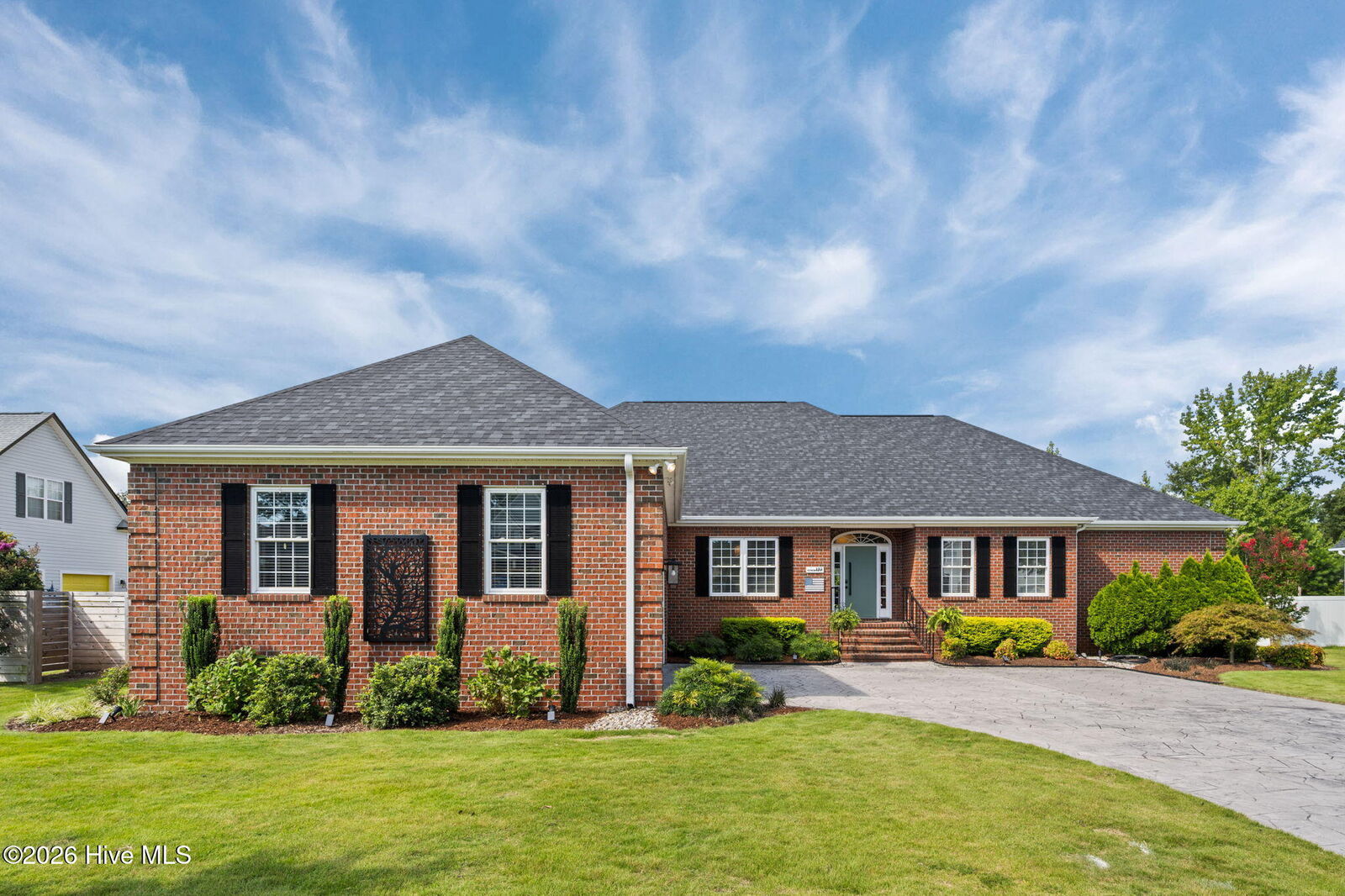 Property Photo: 102 Dunleith Place NC 28540