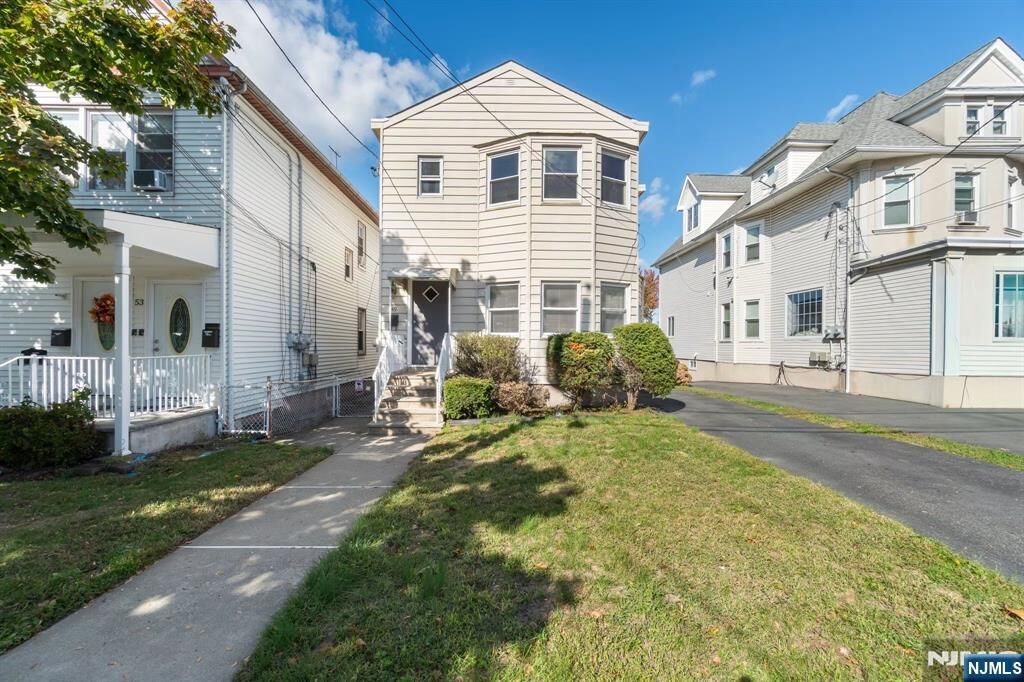 Property Photo:  49 Livingston Avenue 1  NJ 07071 