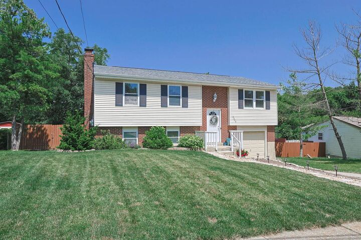 Property Photo: 2242 Wideview Drive KY 41011