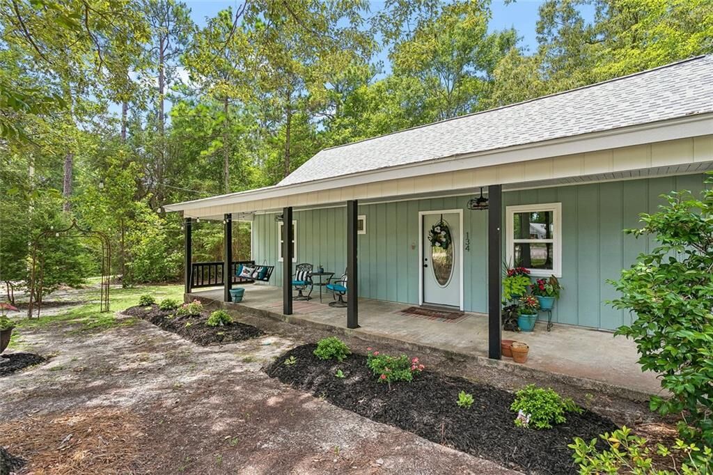 Property Photo:  134 Ridgeview Drive  MS 39426 