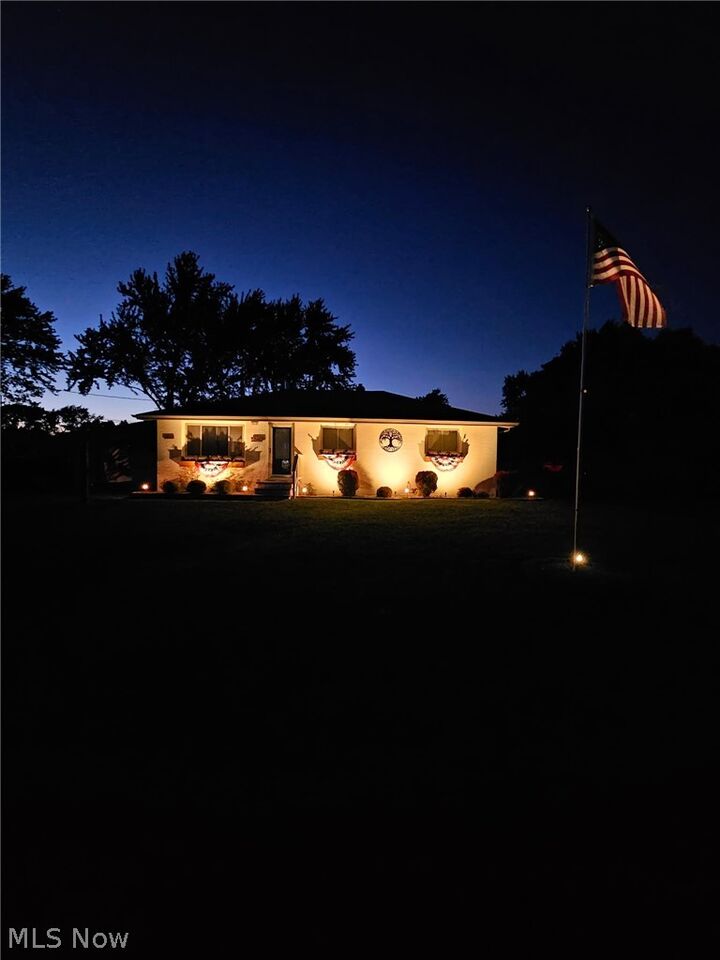 Property Photo: 2937 Joseph OH 44212