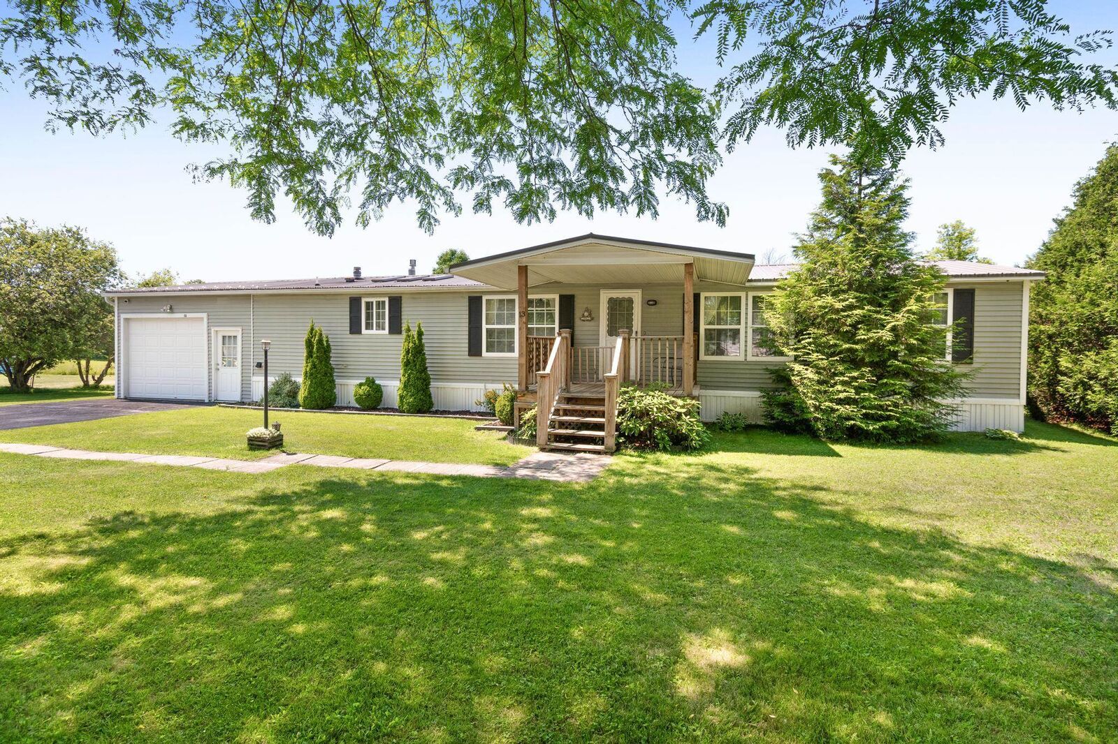 Property Photo:  13 Michelle Drive  VT 05478 
