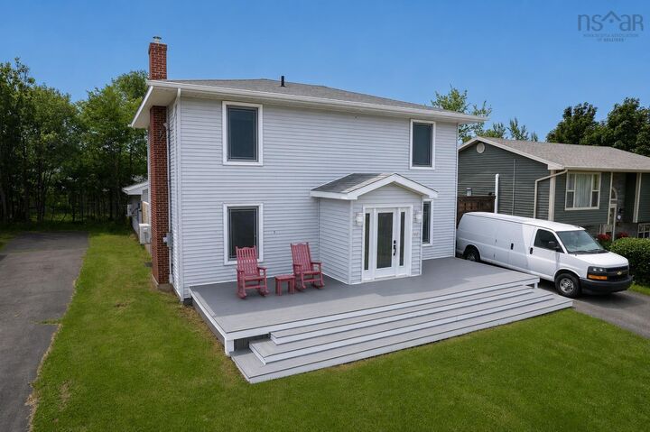 Property Photo:  10 Melissa Crescent  NS B1P 6X2 