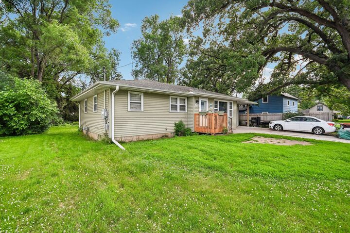 Property Photo:  215 17th Street W  MN 55033 