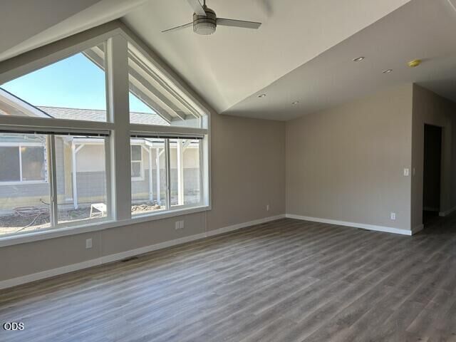 Property Photo: 333 Mountain View Drive 105 OR 97540