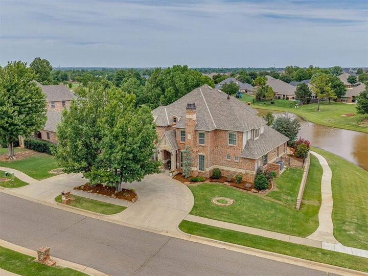 Property Photo: 9525 SW 35th Terrace OK 73179