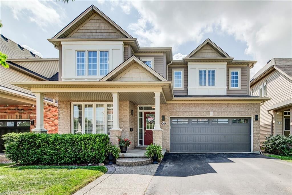 Property Photo:  51 Wakefield Street  ON N0B 1M0 