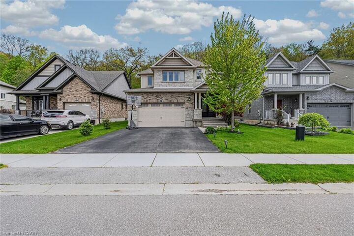 217 Woodway Trail — photo 1