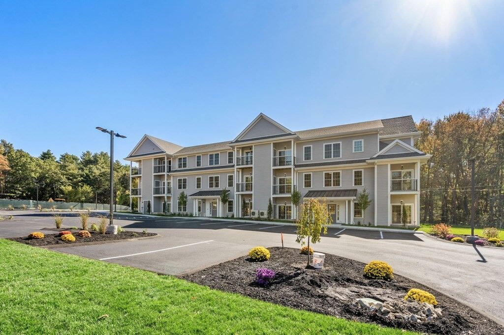 Property Photo: 240 Main 304 MA 02054