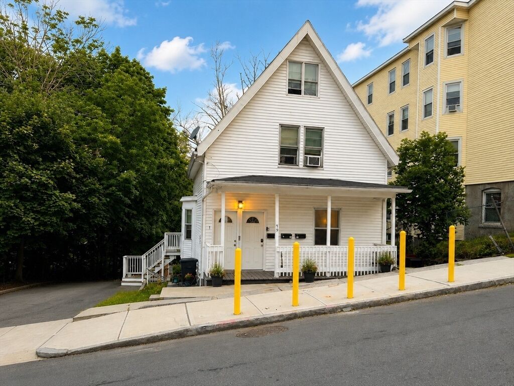 Property Photo:  19 Westminster St  MA 01605 