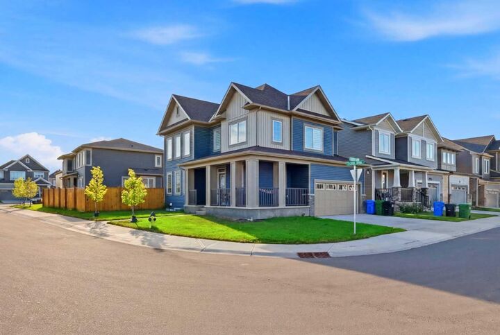 Property Photo: 52 Cityline Point NE AB T3N 2H7