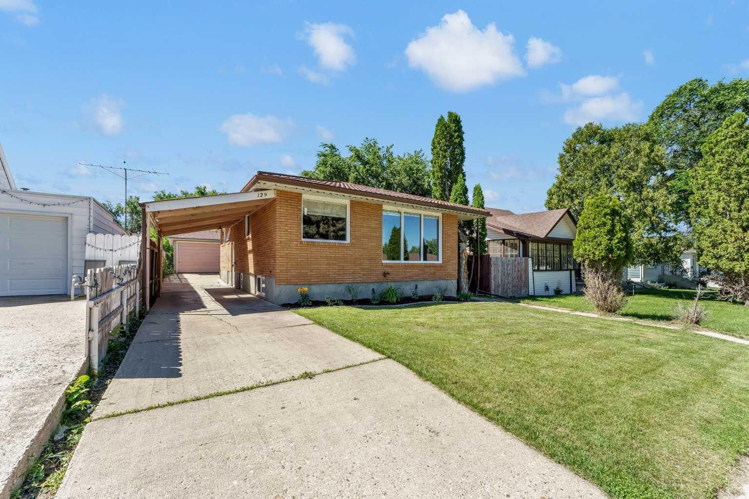 Property Photo: 129 7 Street SE AB T1A 1J4