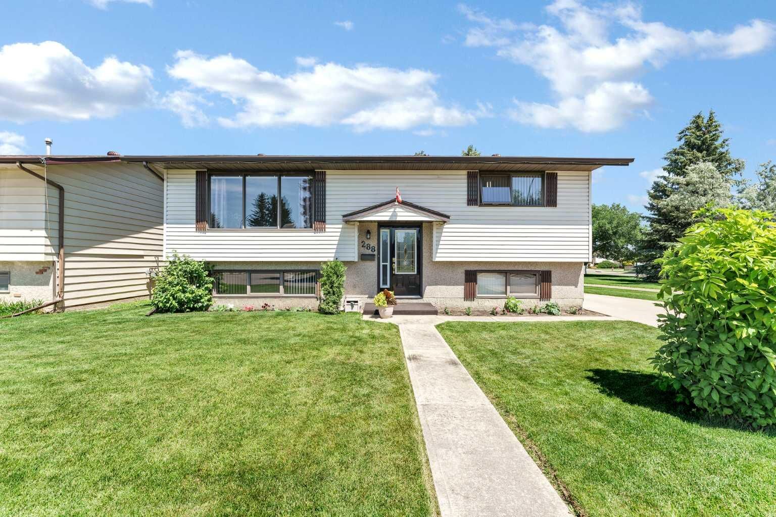 Property Photo: 288 Ross Glen Drive SE AB T1B 3A5