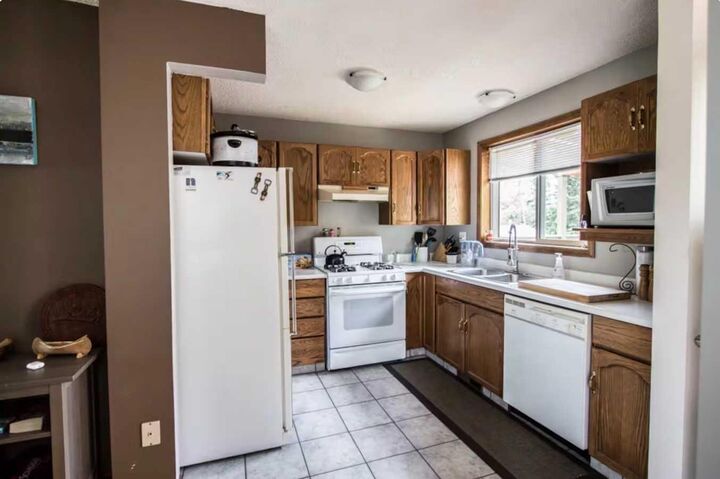 Property Photo: 5013 Blue Diamond Crescent AB T0E 0C0