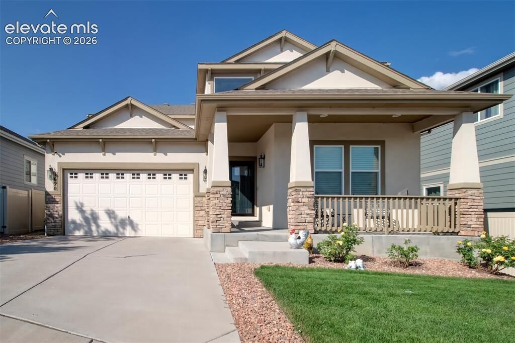 Property Photo:  1620 Little Overlook Street  CO 80910 