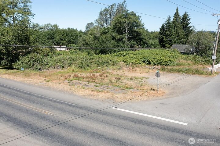 Property Photo:  2019  Harding Road  WA 98520 