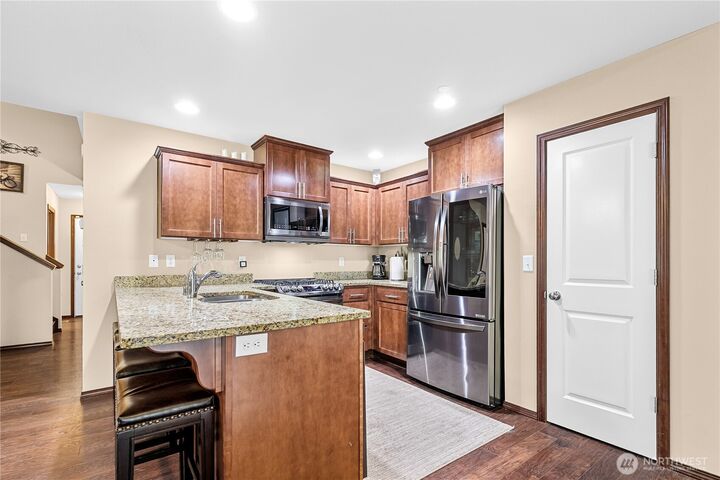 Property Photo: 702 Kodiak Lane WA 98226