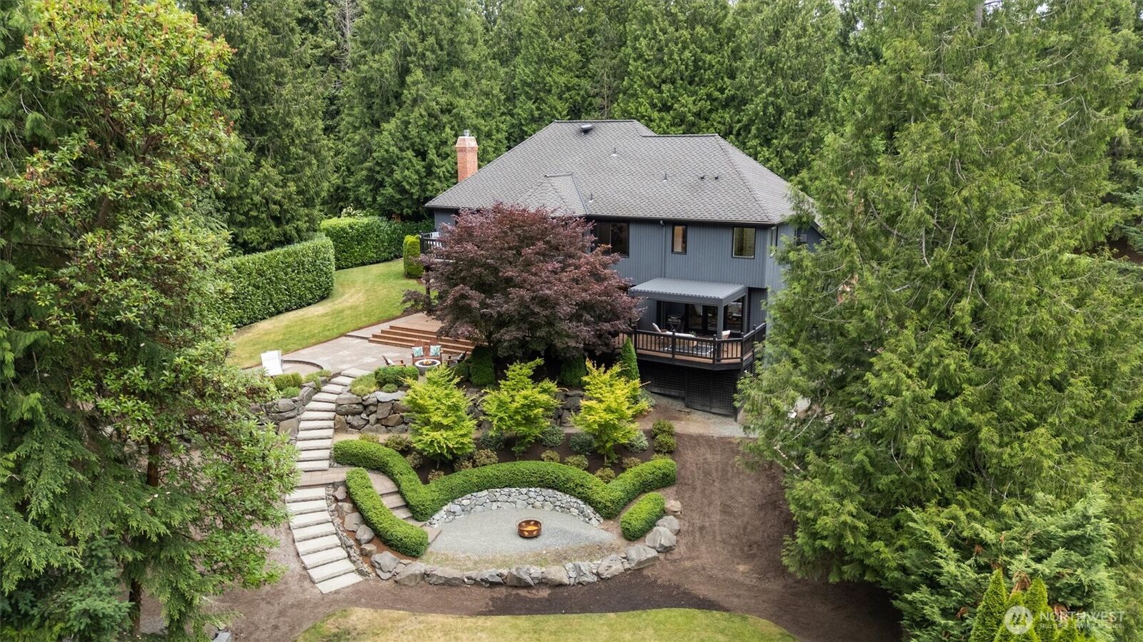 Property Photo:  1017  221st Avenue SE  WA 98075 