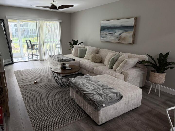 Property Photo:  2613 Nassau Bend B1  FL 33066 