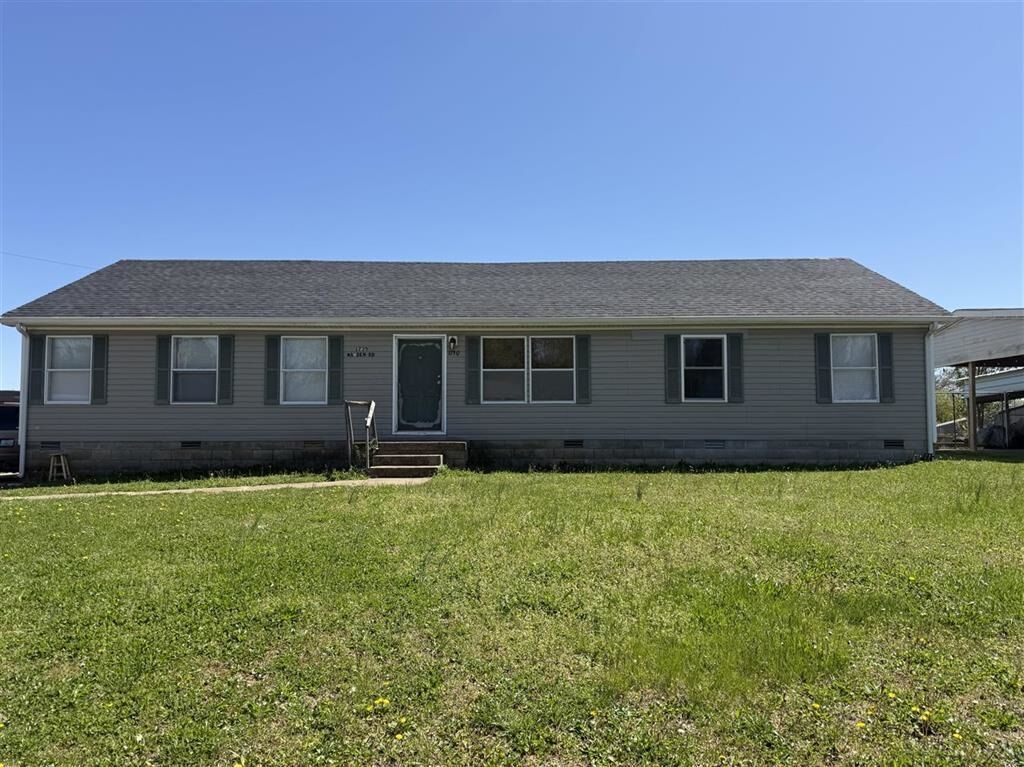 Property Photo:  1730 Walden Road  KY 42101 