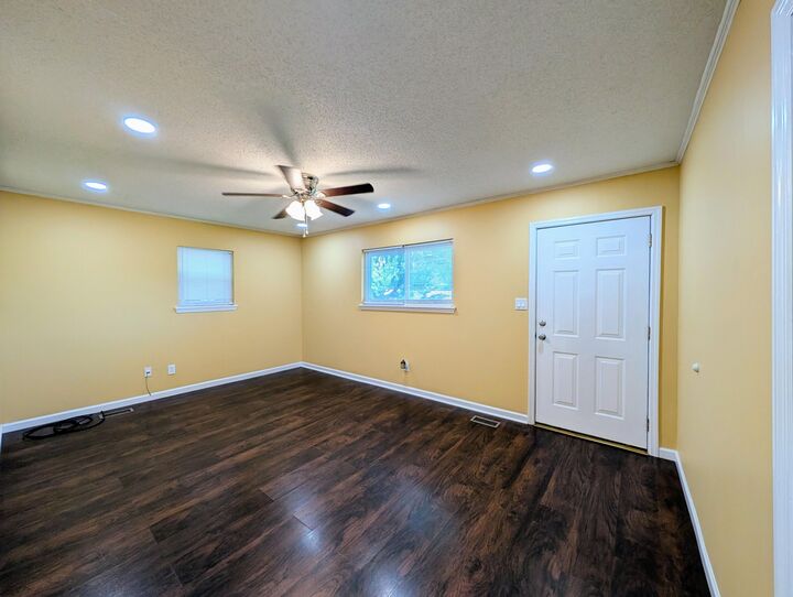 Property Photo:  125 Dixie Drive NE  TN 37323 