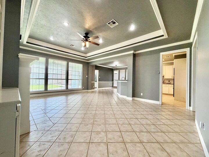 Property Photo:  6035 Barrington Ave  TX 77706 