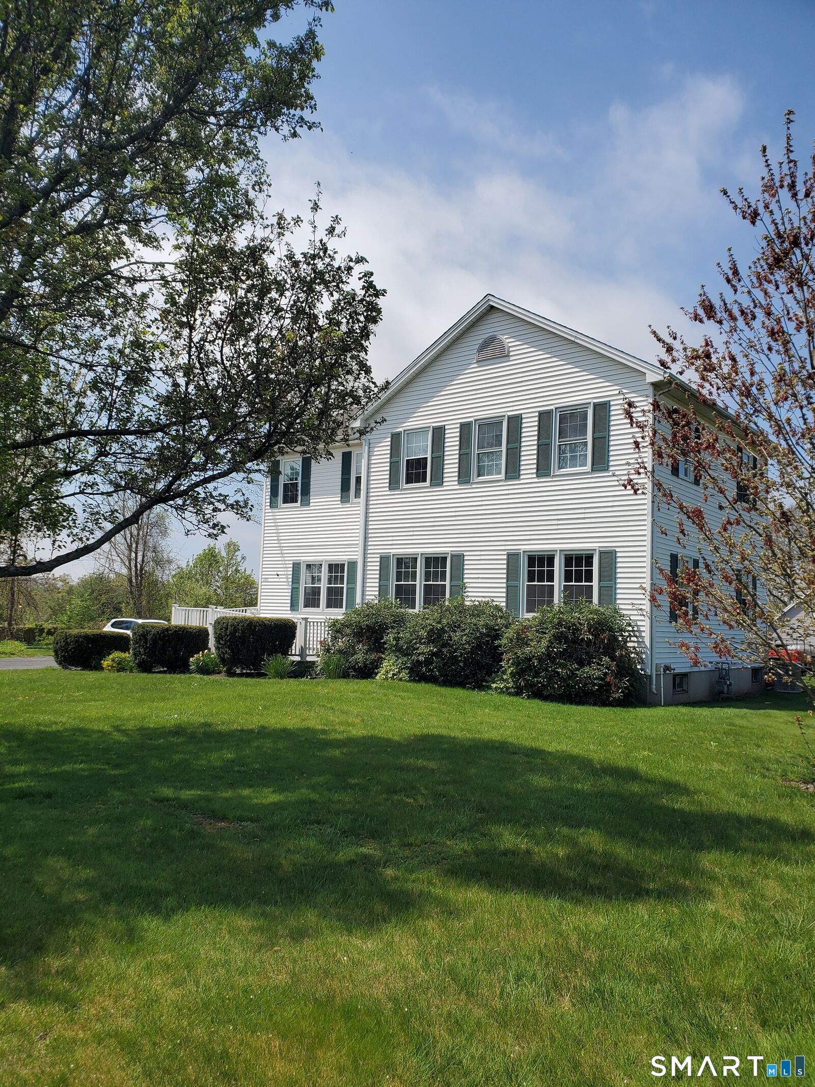 Property Photo: 1331 Highland Avenue CT 06410