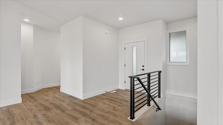 Property Photo: 16767 N Wellington Rd WA 99005