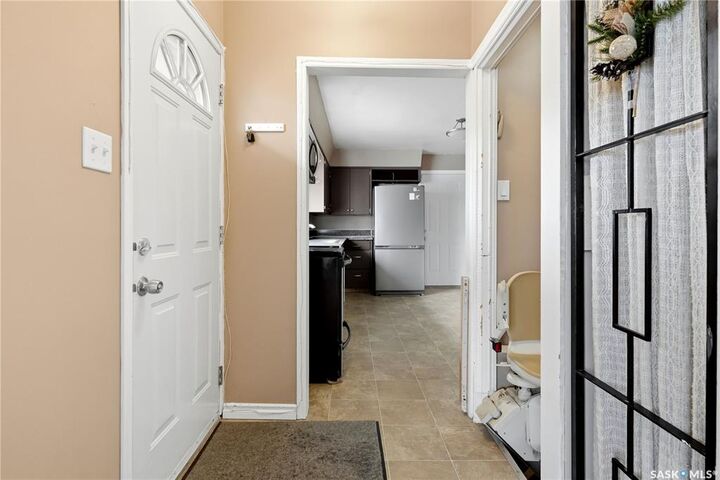 Property Photo: 1086 9th Avenue SW SK S6H 5X5