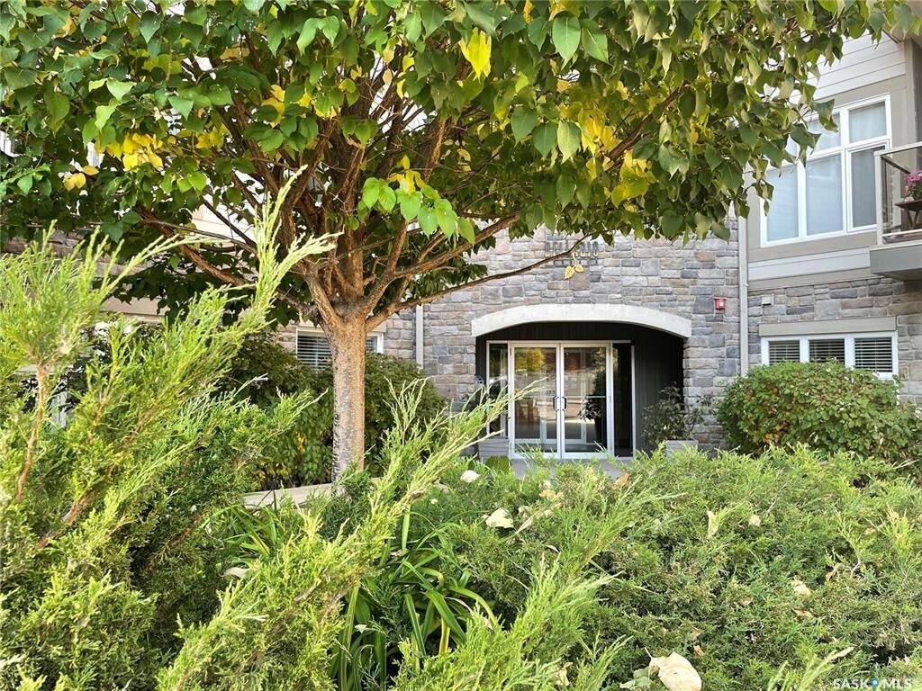 Property Photo:  1220 Blackfoot Drive 210  SK S4S 6T2 