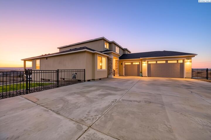 Property Photo: 6557 Argos St. WA 99353
