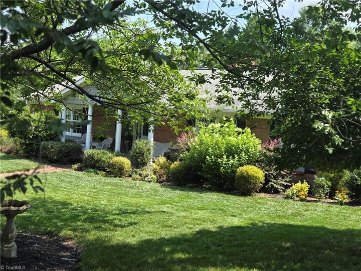 Property Photo:  1025 Oaklawn Avenue  NC 27104 