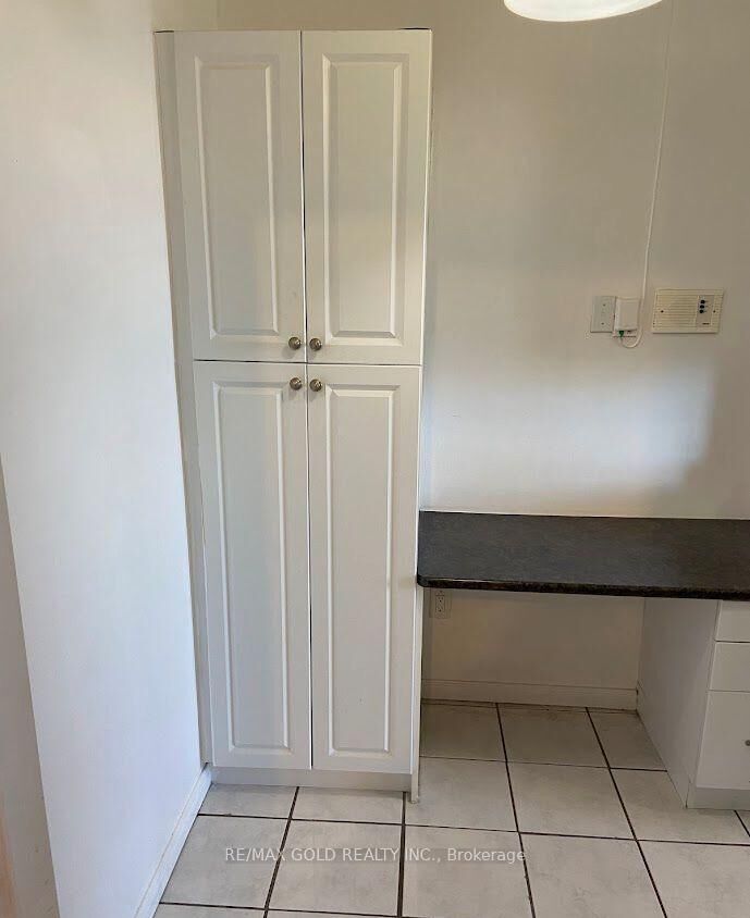 Property Photo:  1250 Bridletowne Circle 1506  ON M1W 2V1 