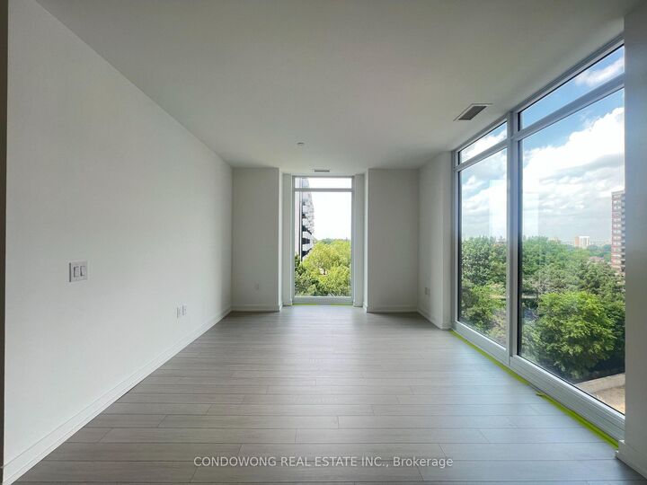 Property Photo: 4010 Eglinton Avenue W 612 ON M5N 1A2