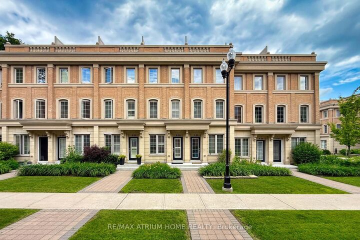 Property Photo: 20 Hargrave Lane 6 ON M4N 0A4