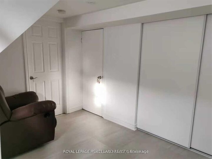 Property Photo: 84 Araman Drive Bsmt-2 ON M1T 2P8