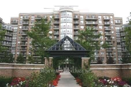 Property Photo: 650 Lawrence Avenue W Ph10 ON M6A 3E8