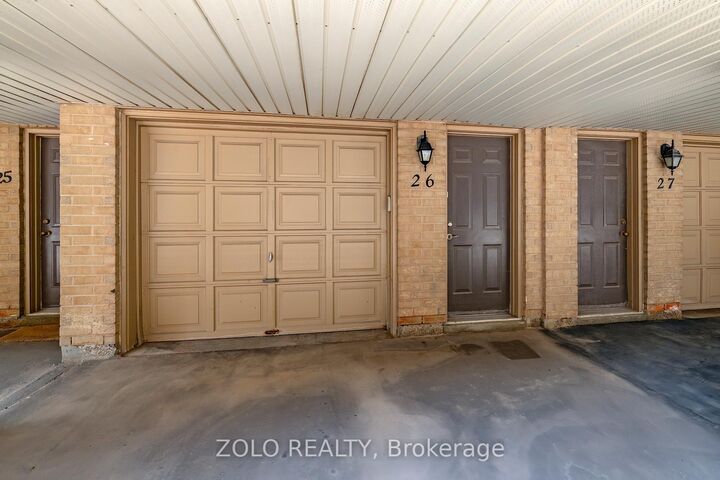 Property Photo: 23 Observatory Lane 26 ON L4C 0M7