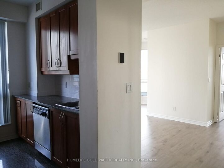Property Photo: 18 Holmes Avenue 1011 ON M2N 4L9
