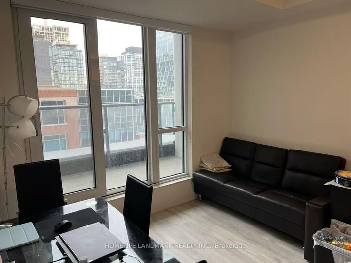 Property Photo:  70 Princess Street 901  ON M5A 0X6 