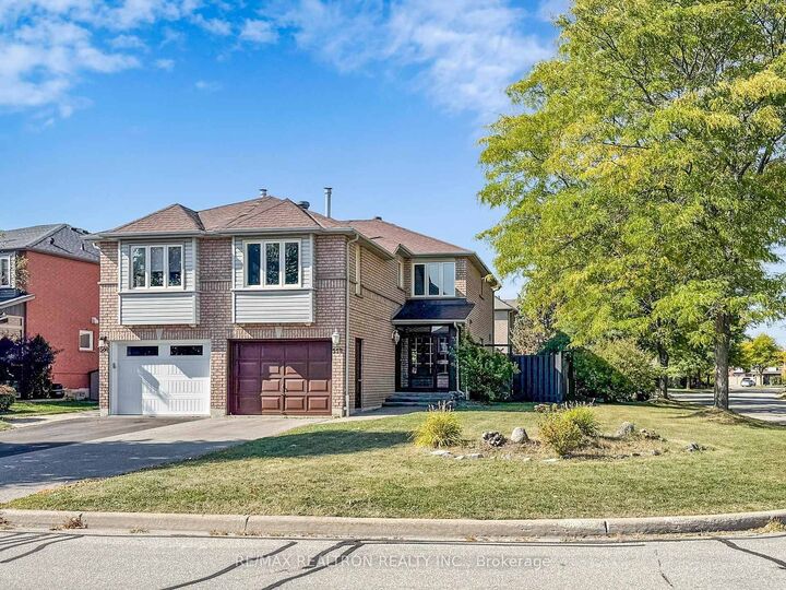 558 Willowick Drive — photo 1