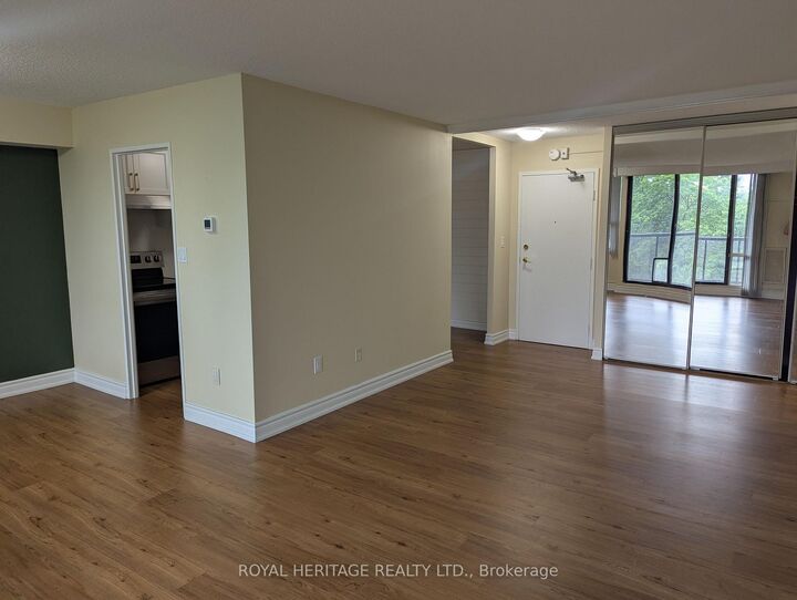 Property Photo:  92 Church Street S 311  ON L1S 6B4 